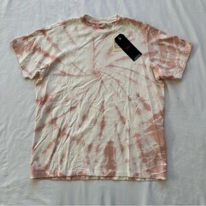 NWT Levi’s Tie Dye T-Shirt | Size Small